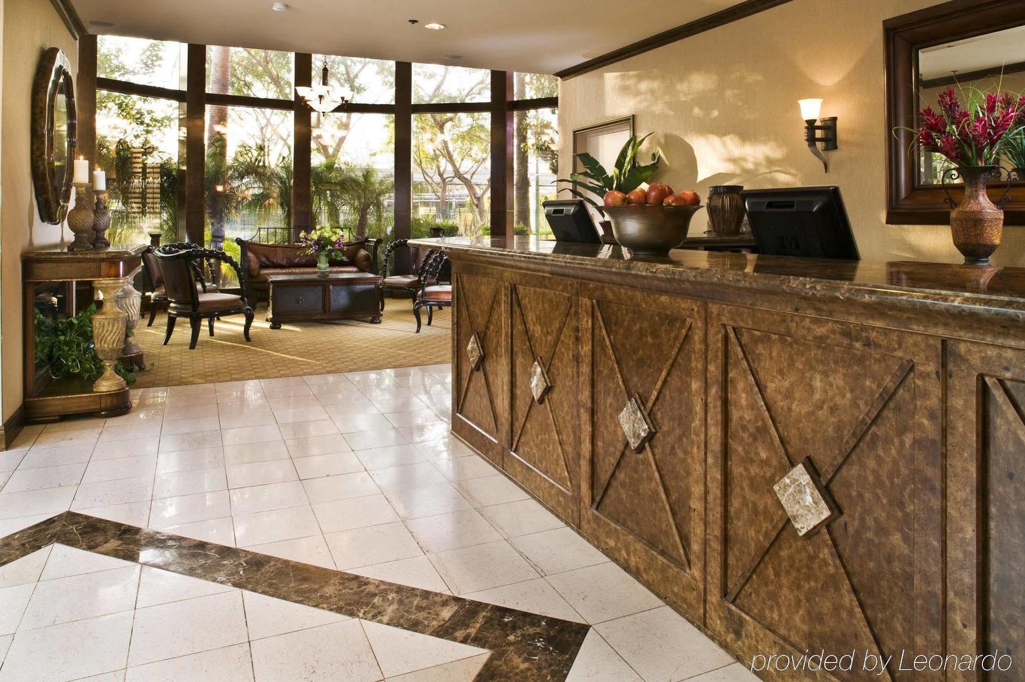 Carousel Inn And Suites Anaheim Interior foto